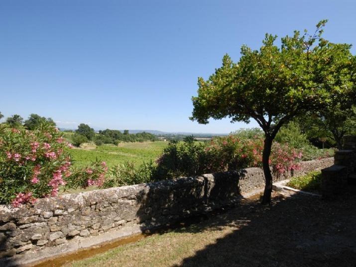 مبيت وإفطار Bourg-Saint-Andéol Domaine De Cousignac المظهر الخارجي الصورة